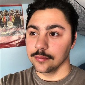 Meet your Posher, Domenick